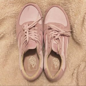 VANS: Runner Lilac Snow Pink UltraCush Trainer